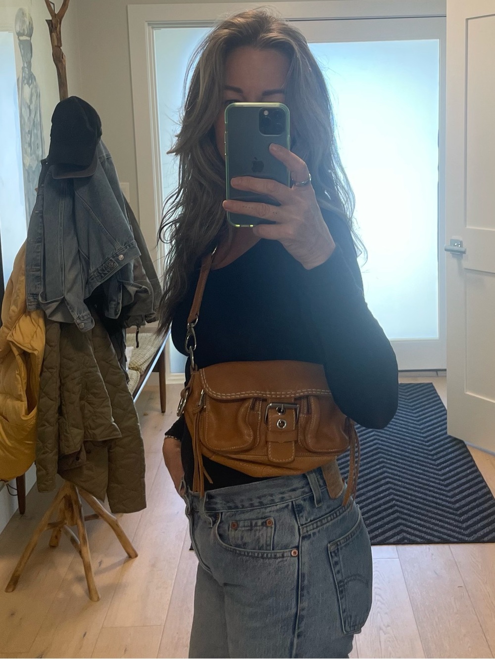 Y2Y Roots Emily Saddle Leather Shoulder Bag